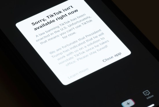 TikTok Restores Service in U.S. Thanks to Trump’s Last-Minute Delay