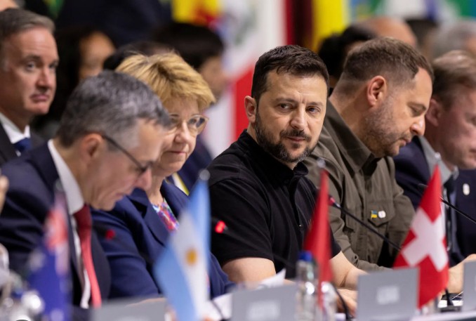 Europe Calls Emergency Summit Over Ukraine as U.S. Pursues Independent Peace Talks