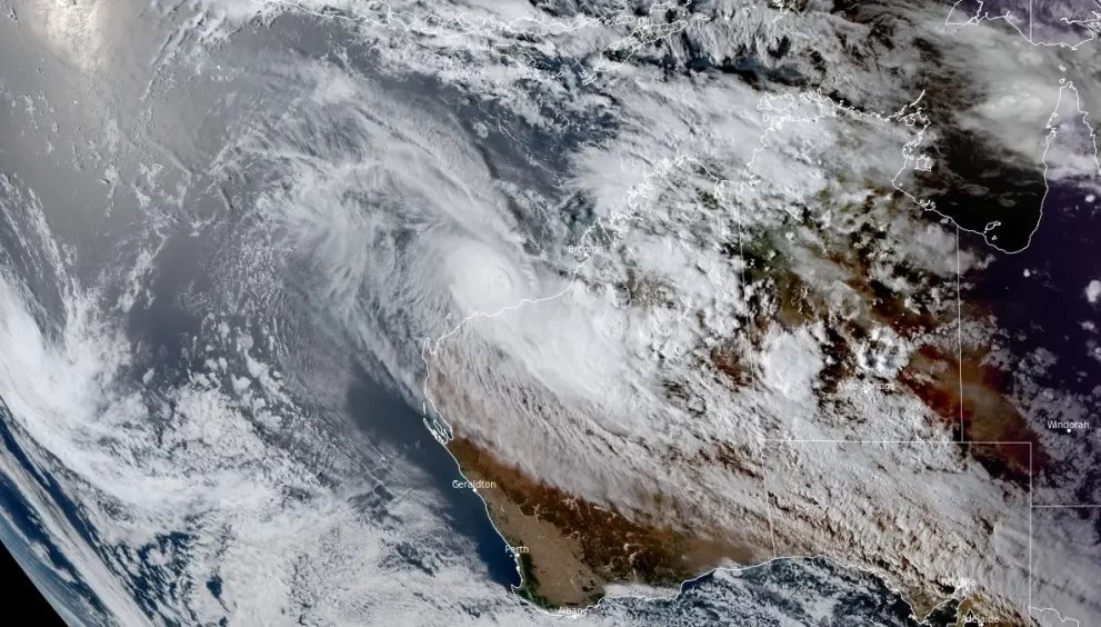 Cyclone Zelia Strikes Western Australia, With Evacuation No Longer Possible