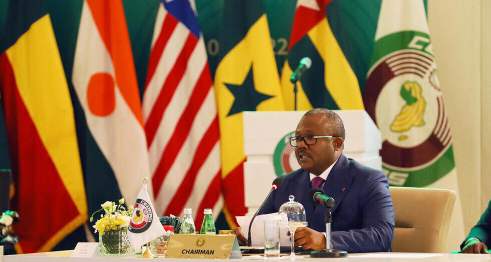 ECOWAS Diplomatic Mission Forced to Leave Guinea-Bissau Amid Presidential Term Dispute and Threats from Embalo