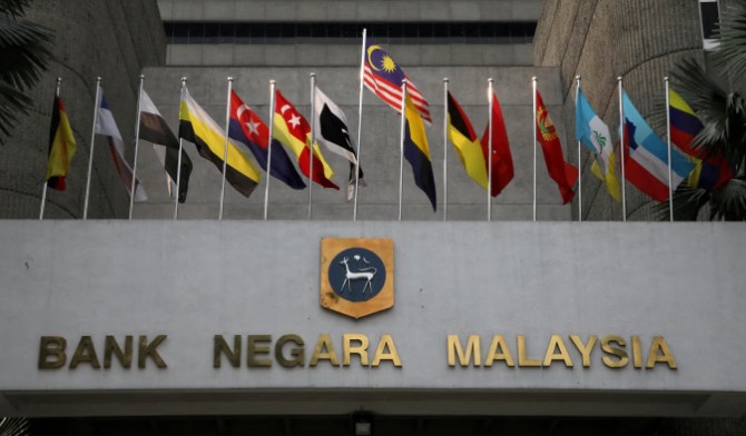Malaysia's Central Bank Holds Interest Rate Steady Amid Global Uncertainty