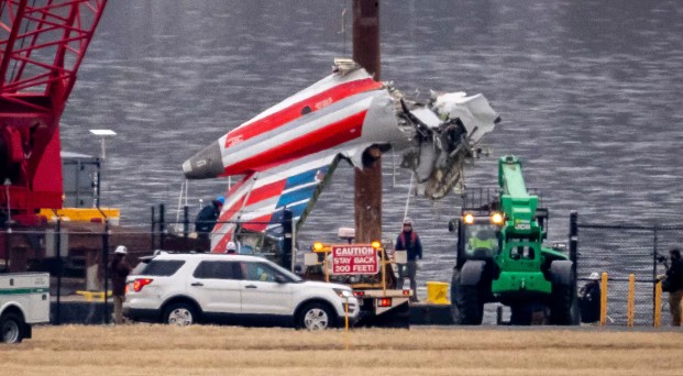 FAA and U.S. Army Face Questions Over Deadly Washington Midair Collision