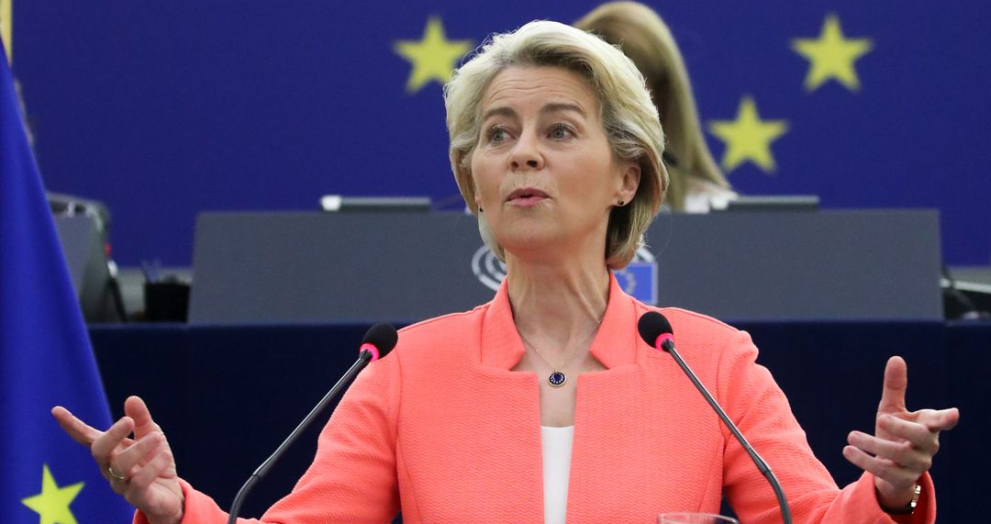 EU Halts Tariff Countermeasures as Trump Eases U.S. Tariffs