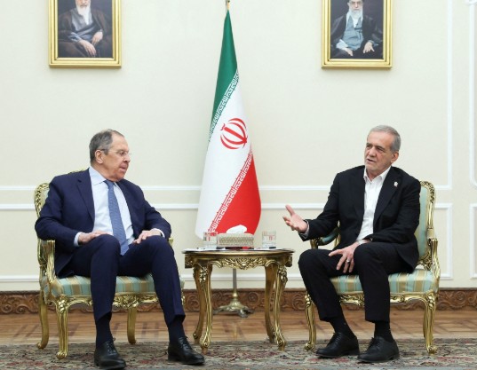 Lavrov Stuns West with ‘Intense’ Putin Revelation After Iran Meeting Amid U.S. Nuclear Tensions