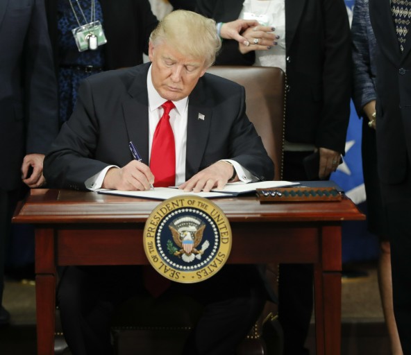Trump to Sign Executive Order Targeting Sanctuary Cities and States