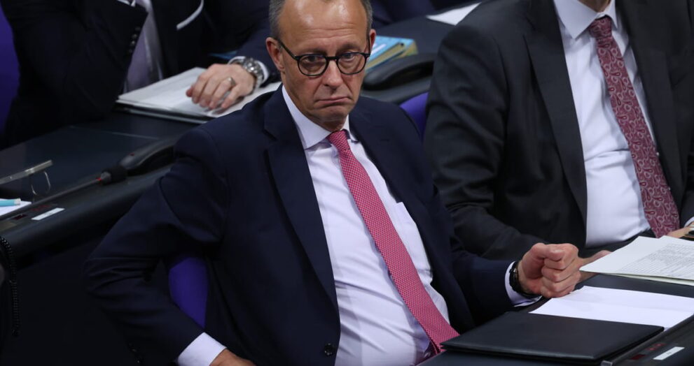 Merz Falls Short in First Vote to Become German Chancellor