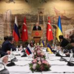 Feds Yank an Additional $450 Million In Harvard Grants