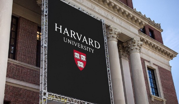Feds Yank an Additional $450 Million In Harvard Grants