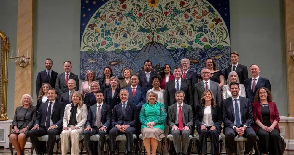 Carney Unveils Slimmed-Down Cabinet Aimed at Resetting U.S. Ties