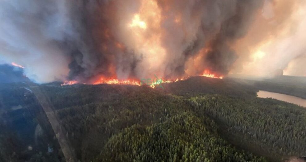 Thousands Urged to Evacuate in Manitoba as Wildfires Intensify Across Canada