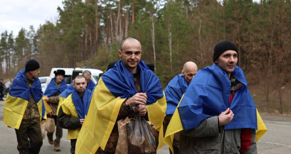 Russia and Ukraine Launch Largest Prisoner Swap of the War, Releasing 390 Each