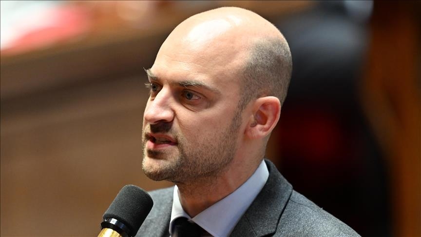 France Vows Strong Response Following Algeria’s Expulsion of Diplomats