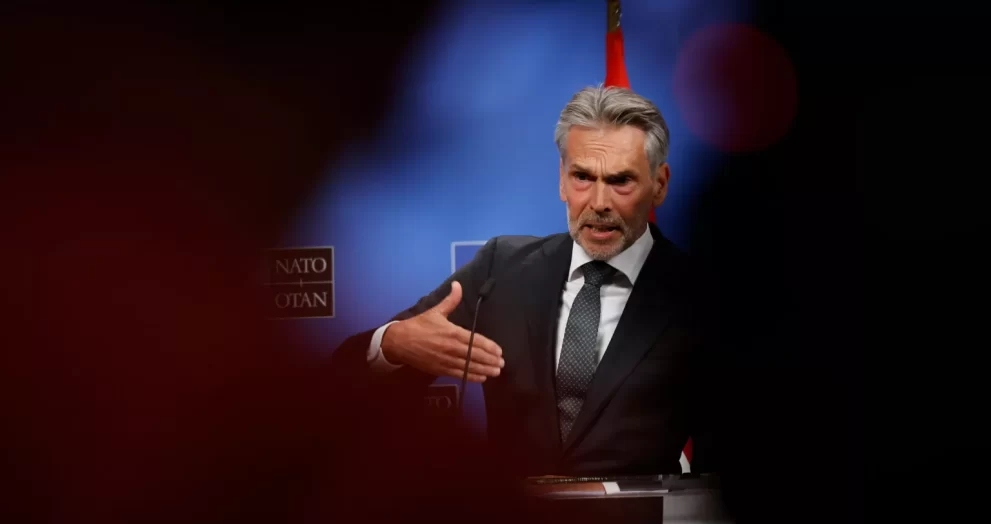 Dutch Prime Minister Resigns After Wilders' Party Exits Coalition