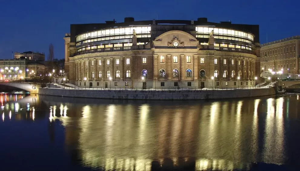 Swedish Report Uncovers Illegal Adoptions, Calls for End to International Placements