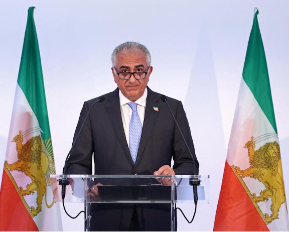 Crown Prince Reza Pahlavi Calls on Iran’s Supreme Leader to Step Down Amid Escalating Crisis