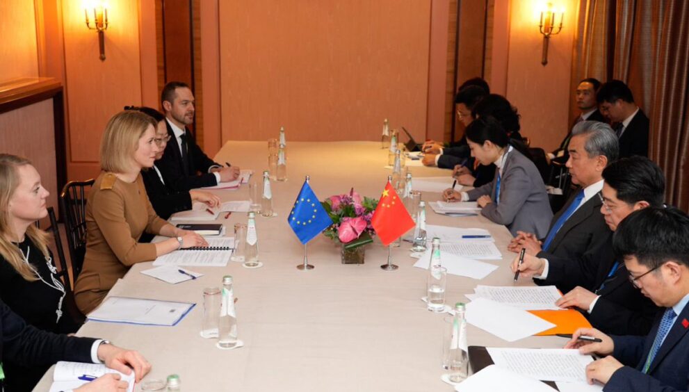 EU Urges China to End Rare Earth Export Curbs and Address Ukraine Concerns