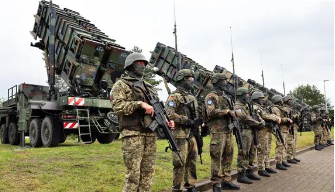 U.S. Halts Select Missile Shipments to Ukraine Amid Concerns Over Domestic Defense Readiness