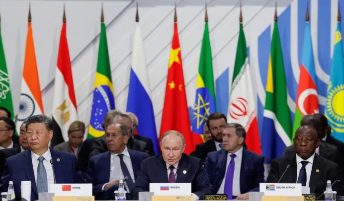 Putin Declares Western Global Order "Obsolete" at BRICS 2025 Summit