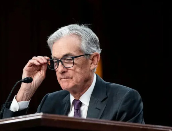 Trump Demands Powell’s Resignation Over $2.5 Billion Palace Scandal