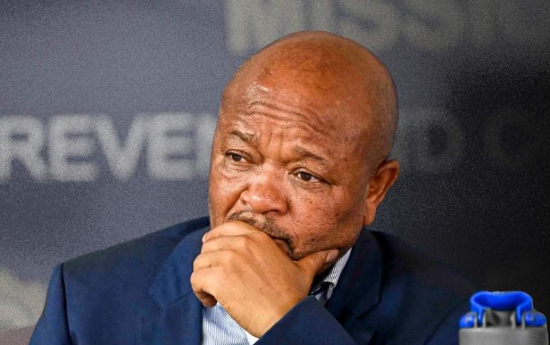 Ramaphosa Puts Police Minister Senzo Mchunu on Leave, Orders Broad Inquiry into Serious Corruption Allegations