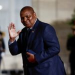 Samsung Wins $16.5 Billion Tesla Chip Contract