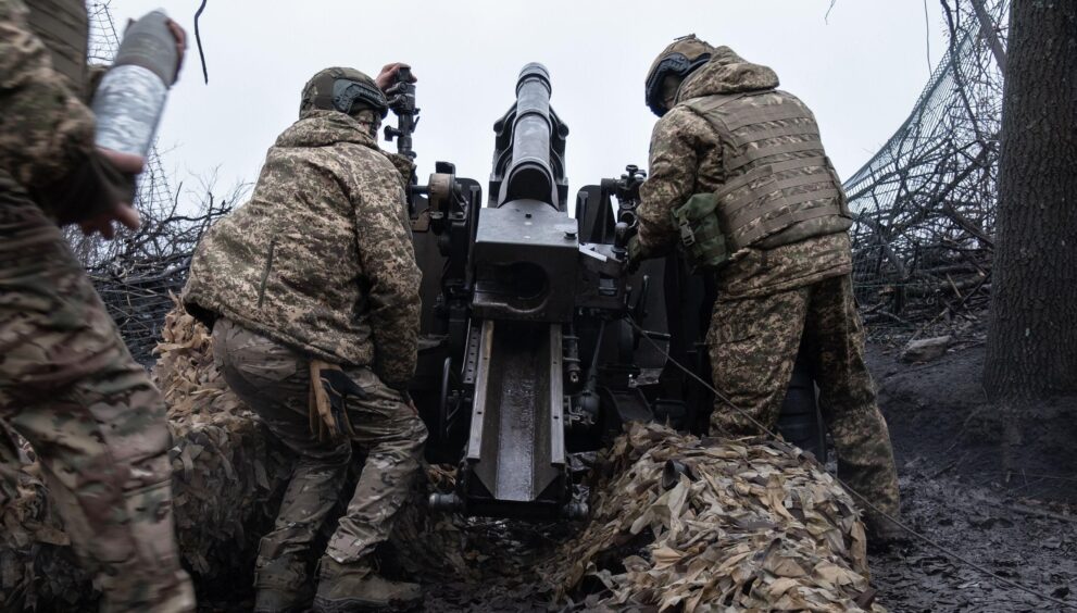Ukraine Raises Alarm as US Pauses Key Weapon Shipments