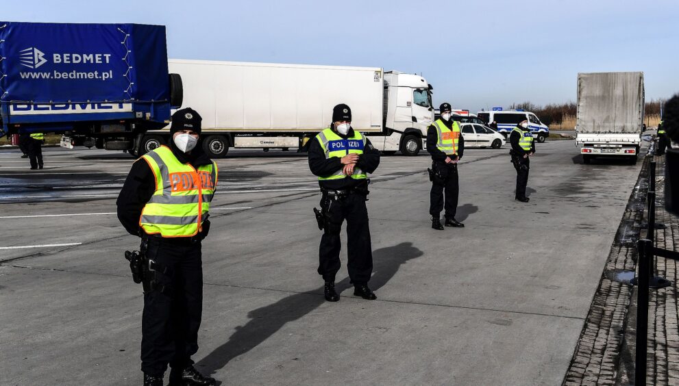 Polish Prime Minister Urges Far-Right Vigilantes on German Border to Stand Down