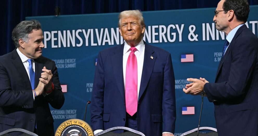 Trump Hails Indonesia Trade Deal, Signals ‘Friendly’ Approach to China