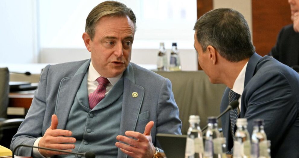 Frozen Russian Sovereign Assets Should Remain Locked, Warns Belgian PM