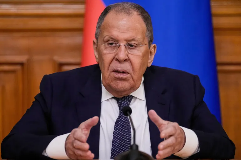 Lavrov: Ukraine Must Stay Neutral, Non-NATO, with Global Security Assurances