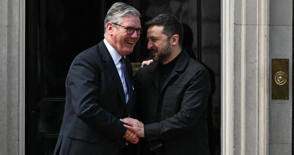 Zelenskyy Meets UK PM in London Ahead of High-Stakes U.S.-Russia Talks