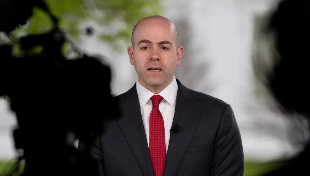 Trump Chooses Miran to Replace Fed Governor Kugler for Remainder of Term