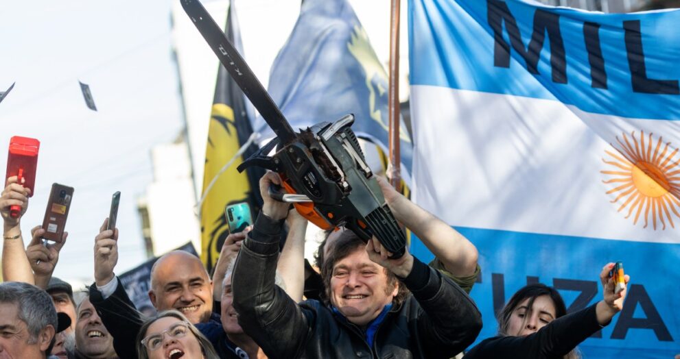 Argentina’s President Milei Escorted Away as Protesters Hurl Objects at Vehicle
