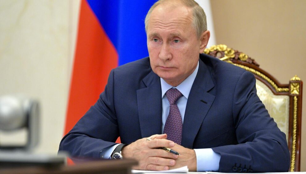 Putin Proposes One-Year Extension of Nuclear Arms Treaty to President Trump