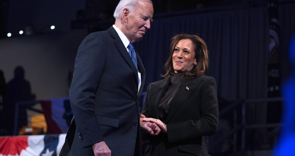 Kamala Harris Calls Joe Biden’s 2024 Run “Reckless” in New Memoir