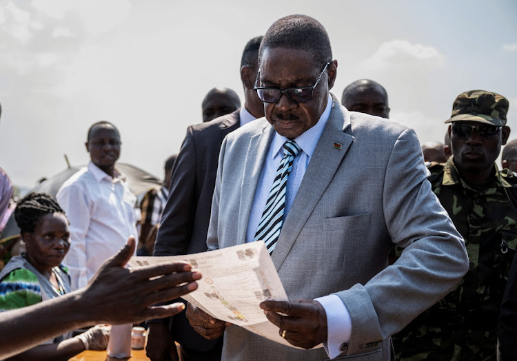 Malawi Election: Former President Mutharika Gains Early Advantage Over Chakwera