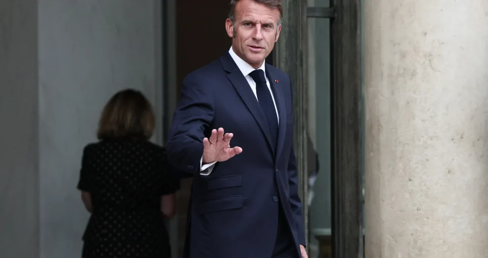 Macron to Appoint New Prime Minister in 48 hours as Calls for Resignation Escalate