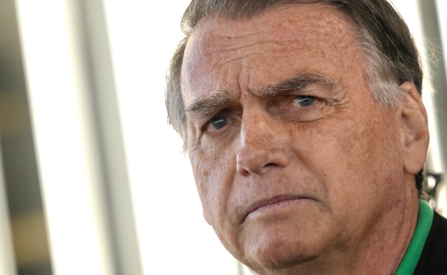 Brazil’s Supreme Court Orders Bolsonaro to Begin 27-Year Prison Term