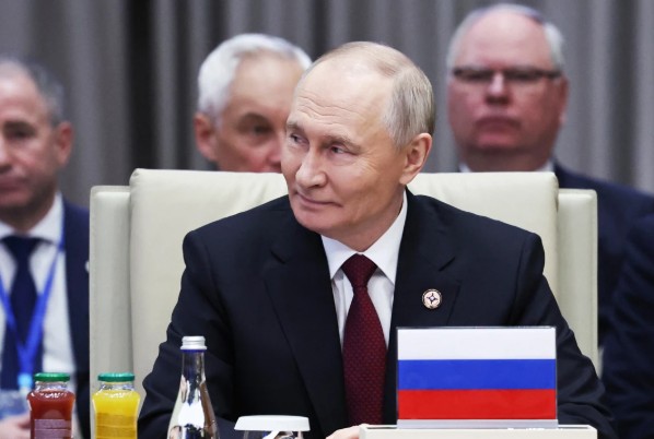 Putin Says Russia Ready for ‘Serious’ Peace Talks as U.S.–Ukraine Draft Gains Momentum