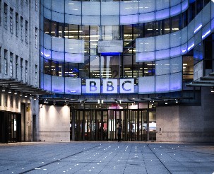 BBC Faces Backlash After Altering Pete Hegseth’s Speech on Iran