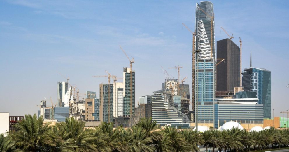 Saudi Arabia Freezes Consultancy Payments Amid Economic Pressure From Iran Conflict