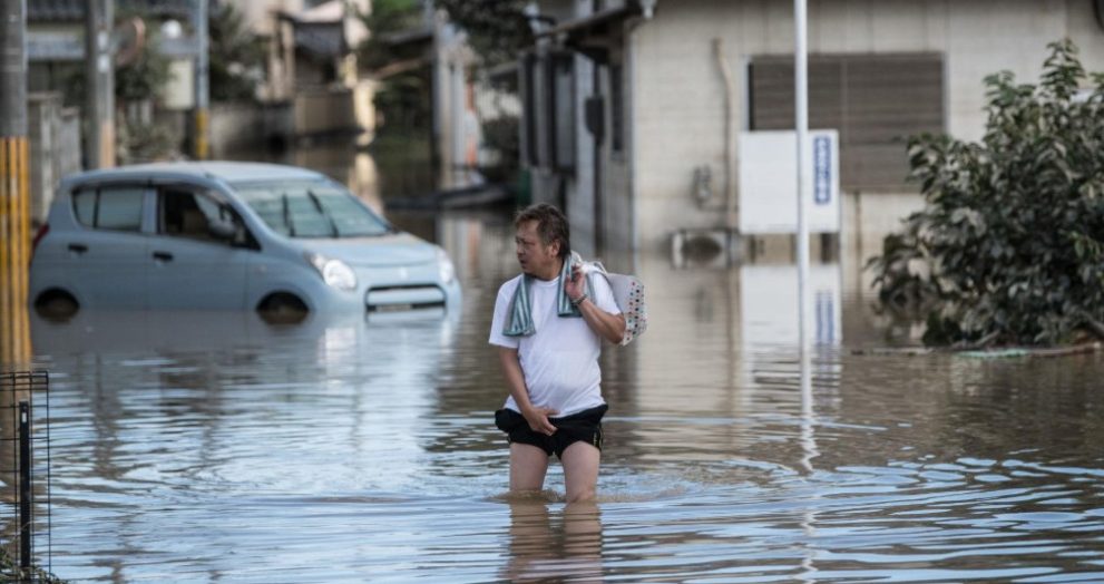 Emergency Flood Warning Issued as Tropical Storm Jangmi Strikes Japan