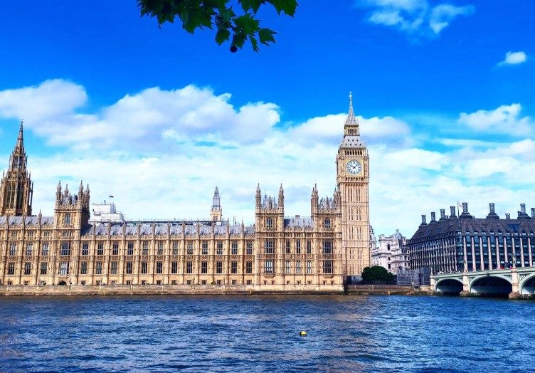 U.S. Administration Warns UK Against Social Media Age Restrictions