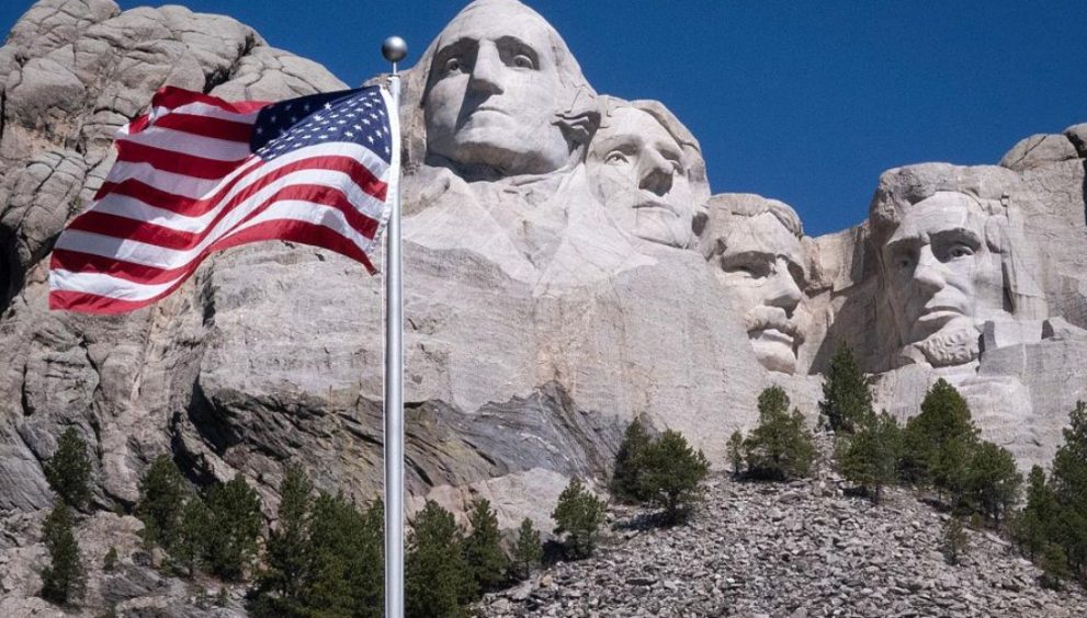 Pastor Chris Congratulates President Trump And The United States On 250th Independence Day 