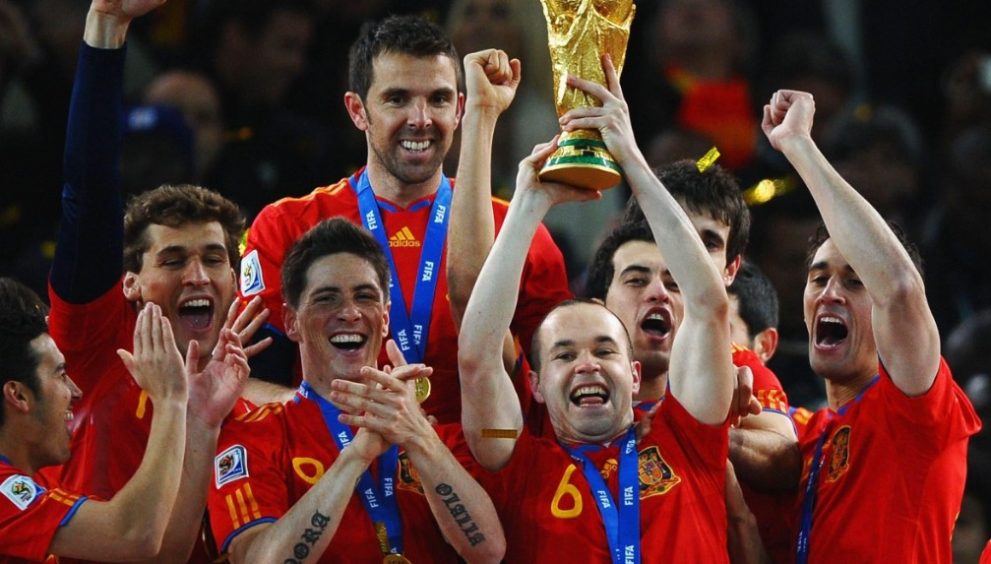 FANS CELEBRATE SPAIN'S WORLD CUP TRIUMPH
