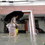 China Evacuates One Million As Massive Storm Hits East